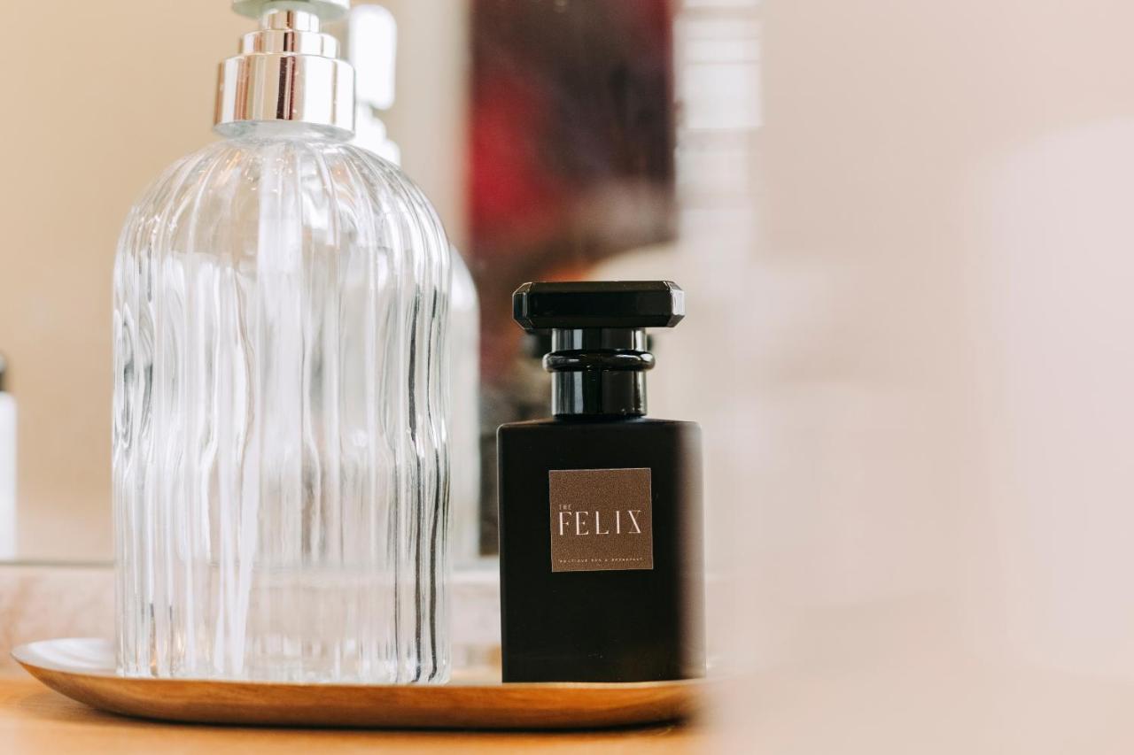 The Felix 10 Bed & Breakfast Lisbon Bagian luar foto